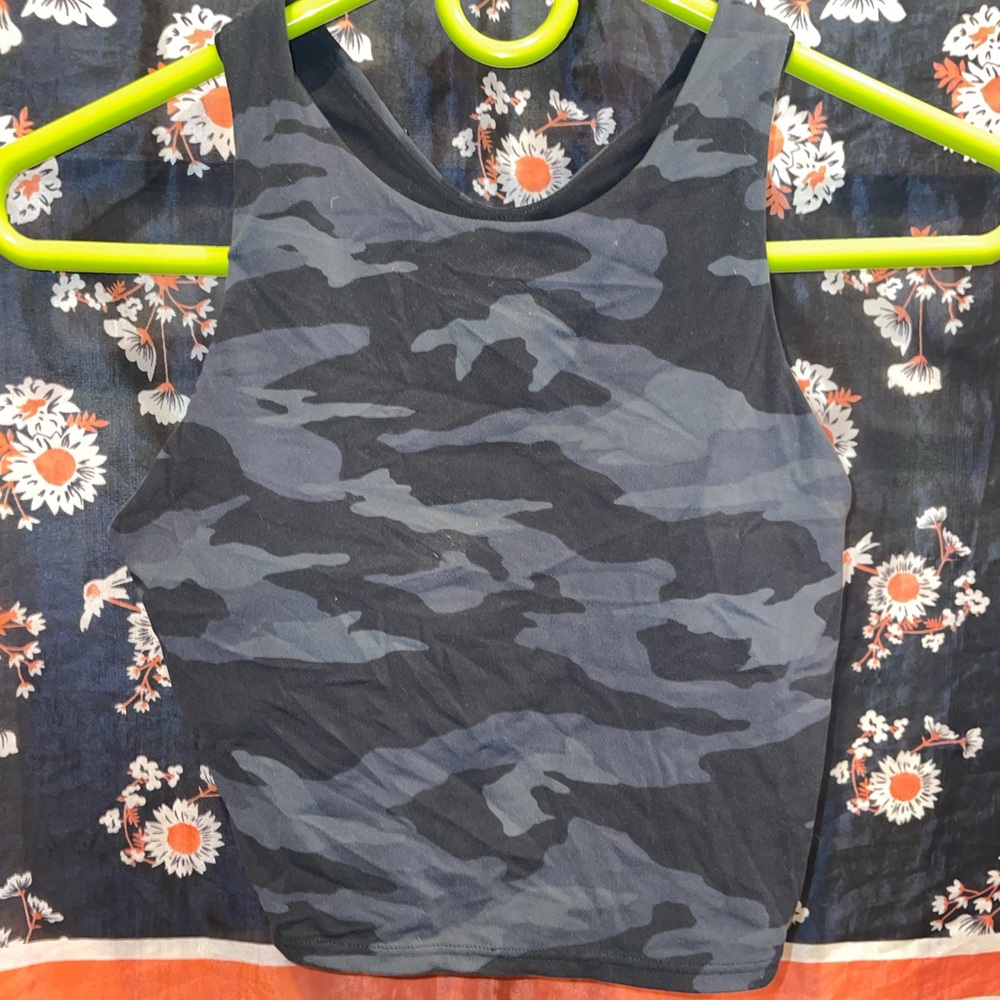 Athleta Black Camouflage Top